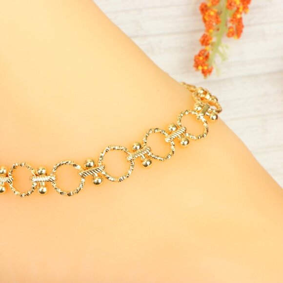 "Handmade Anklet – Elegant & Delicate Jewelry for Women | UNVRC1613 - Picture 8 of 10